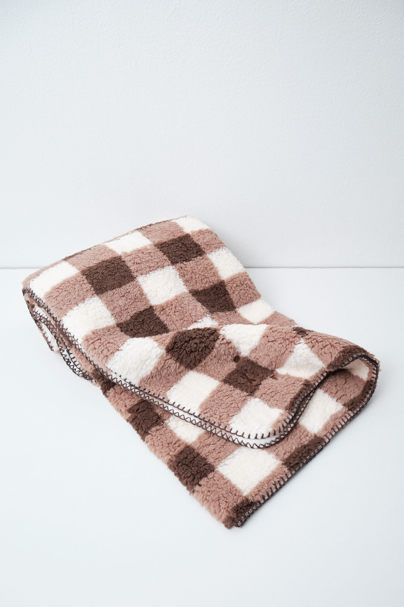 Women'secret Manta polar a cuadros Miffy