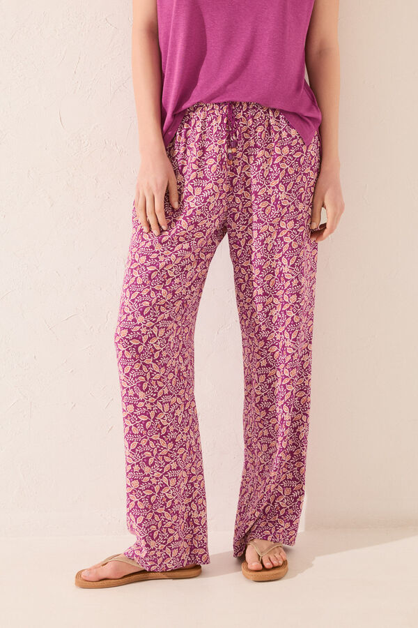 Womensecret Pantalón largo de viscosa con estampado morado/lila estampado