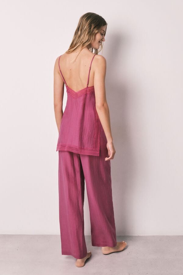 Women'secret Pijama larga satinada de tirantes con encaje rosa