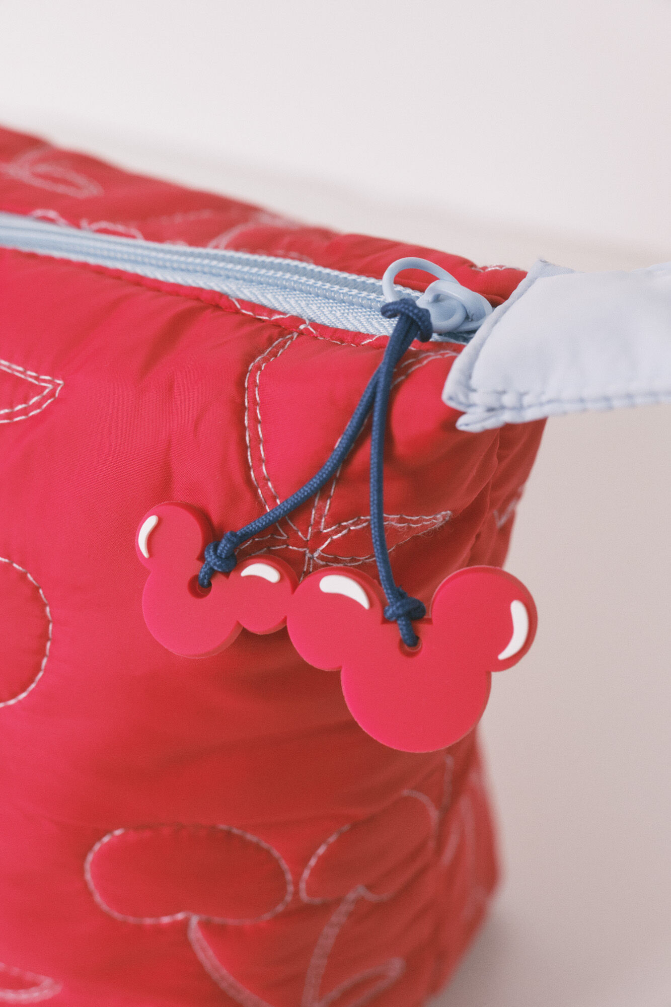 Women'secret Neceser mediano acolchado Mickey rojo