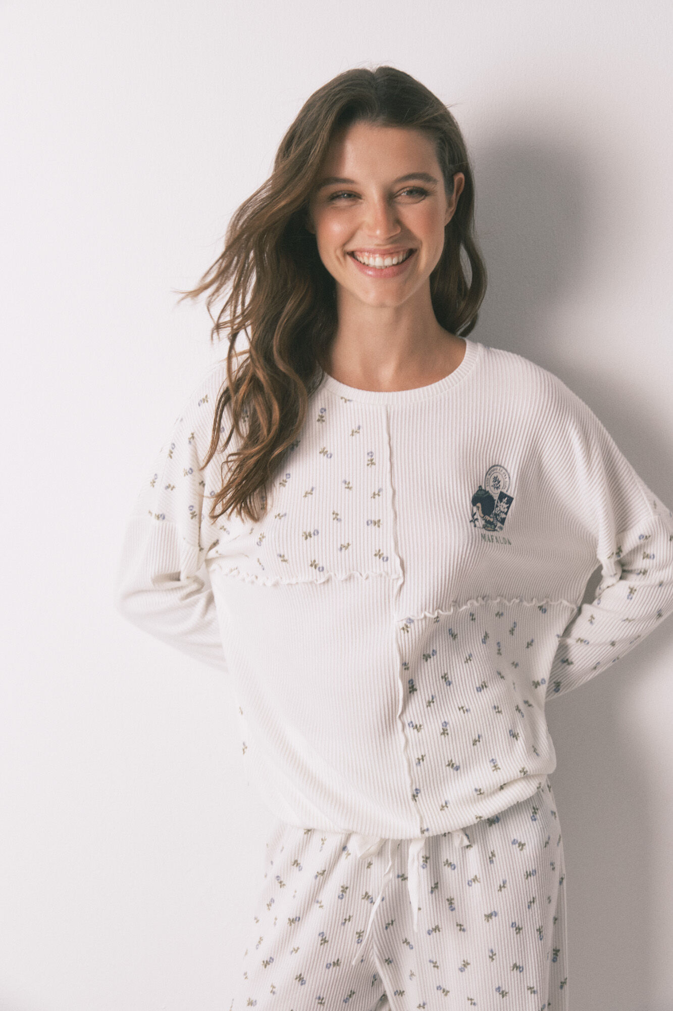 Women'secret Pijama larga canal&eacute; Mafalda blanca