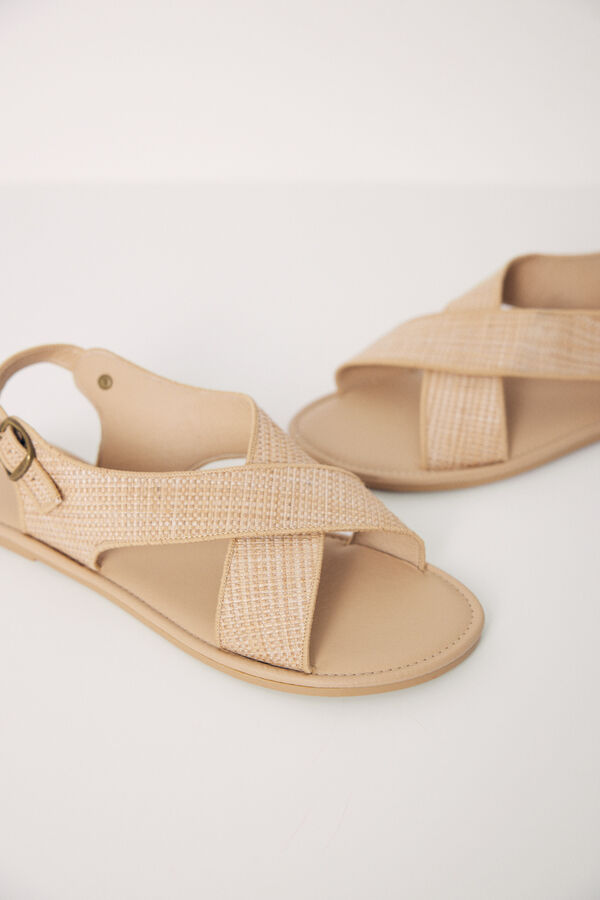 Womensecret Sandalias planas cruzadas arena café