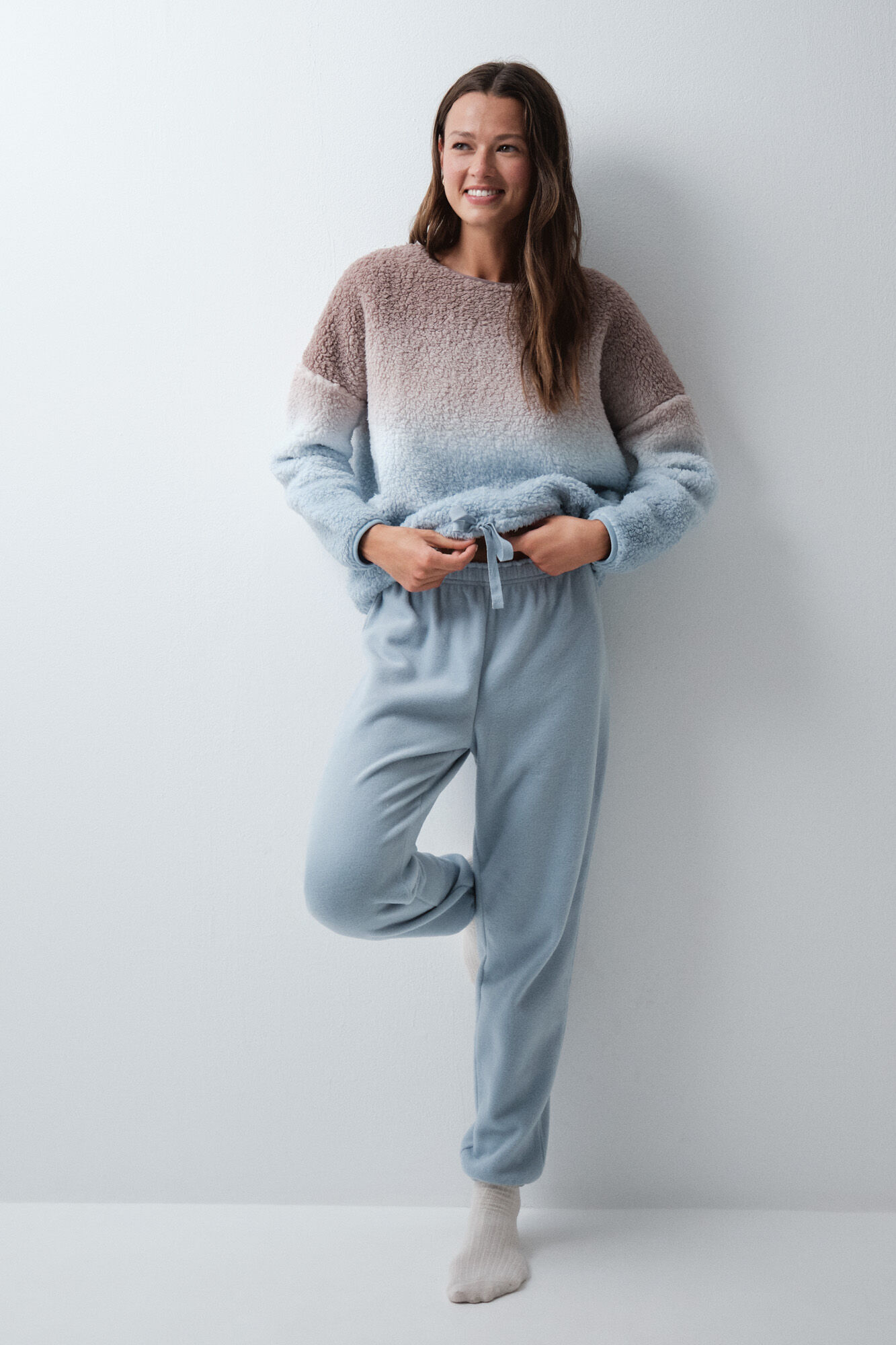 Women'secret Pijama larga de borreguito y polar degradado