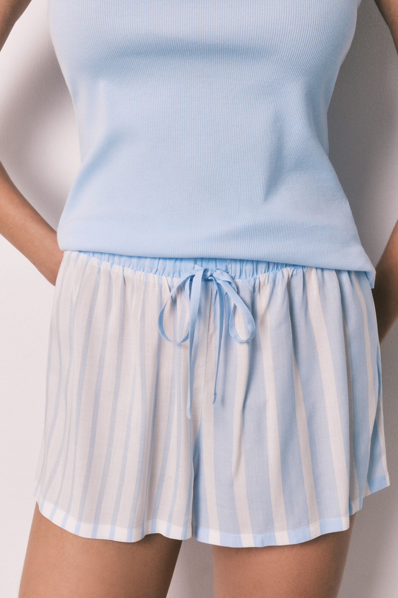 Women'secret Pijama corta de tirantes de algod&oacute;n y viscosa azul