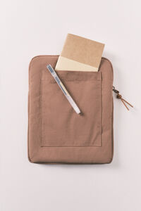 Women'secret Funda tablet acolchada logo marr&oacute;n