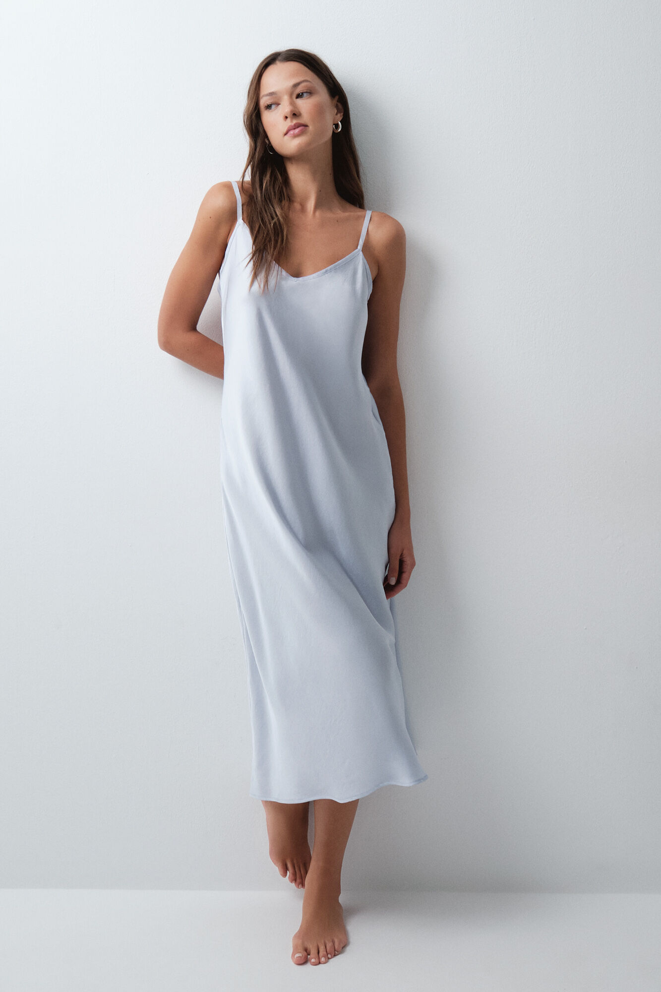 Women'secret Camis&oacute;n largo de tirantes satinado azul