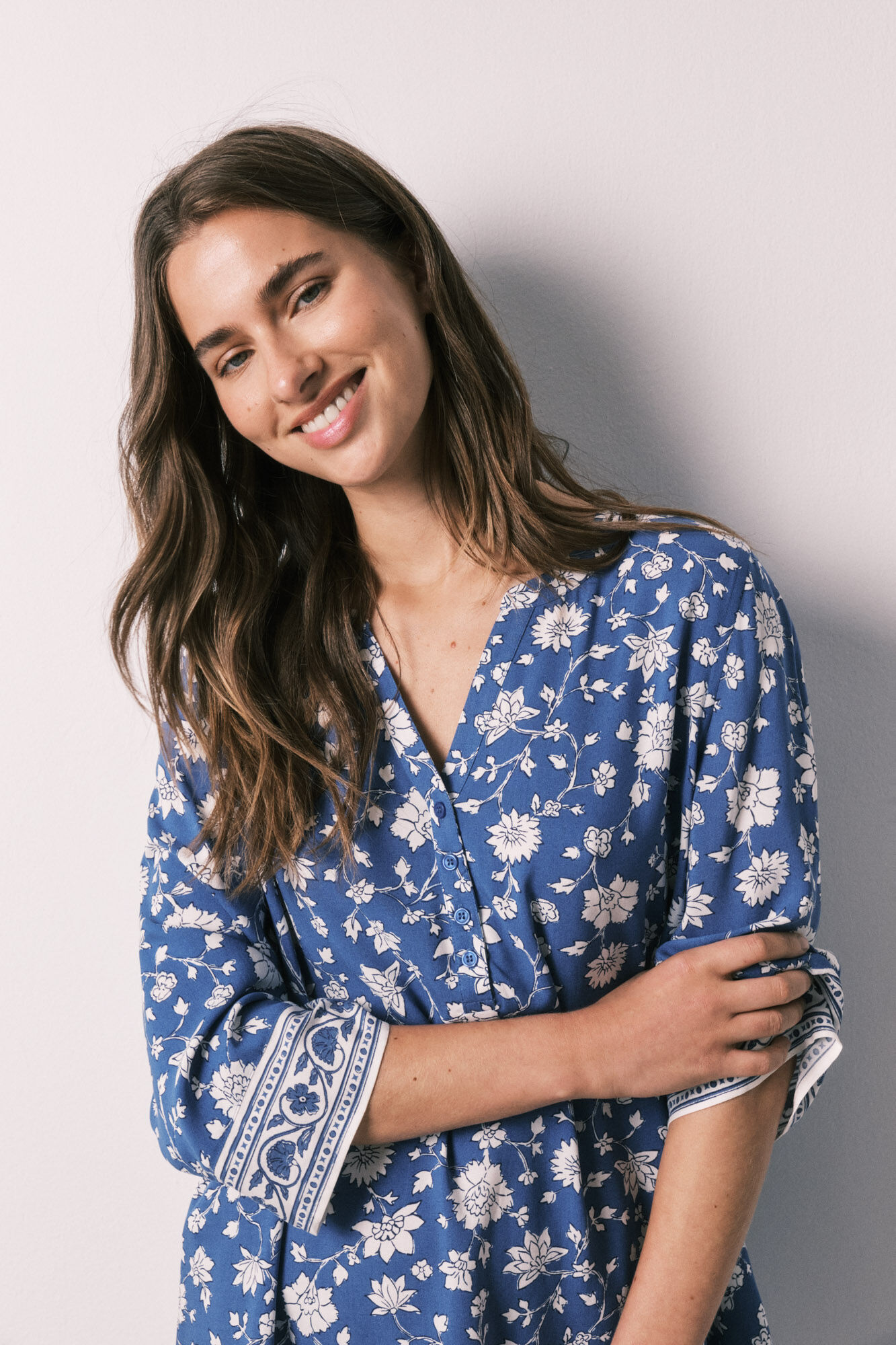 Women'secret Playera de dormir azul con flores