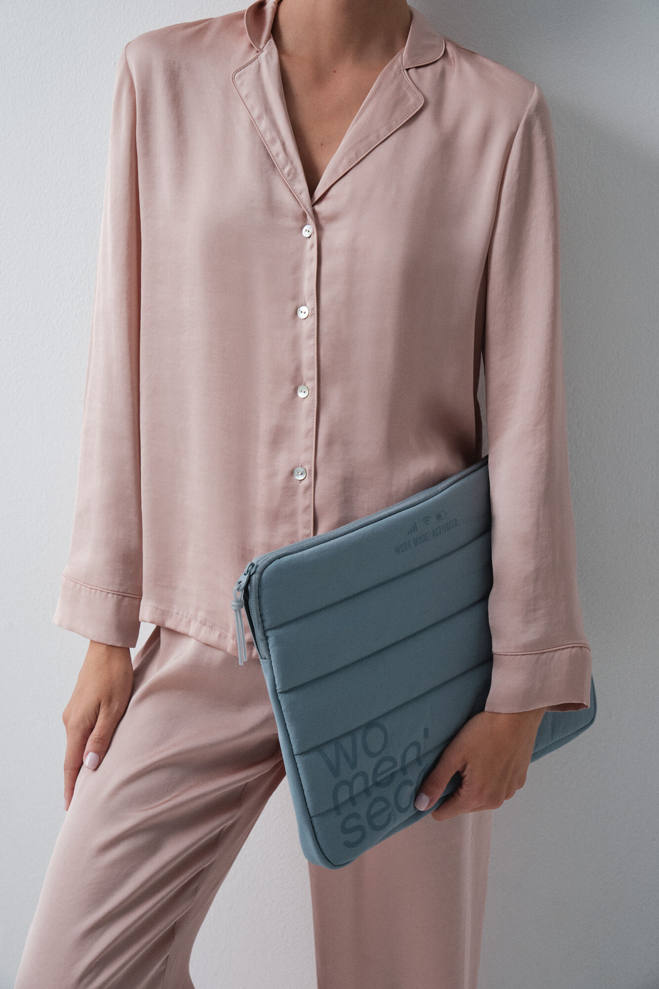 Women'secret Funda port&aacute;til acolchada azul