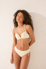 Womensecret Panty de bikini clásica de cintura alta en textura blanca marfil