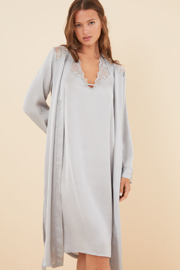 Womensecret Bata larga satín plateada gris