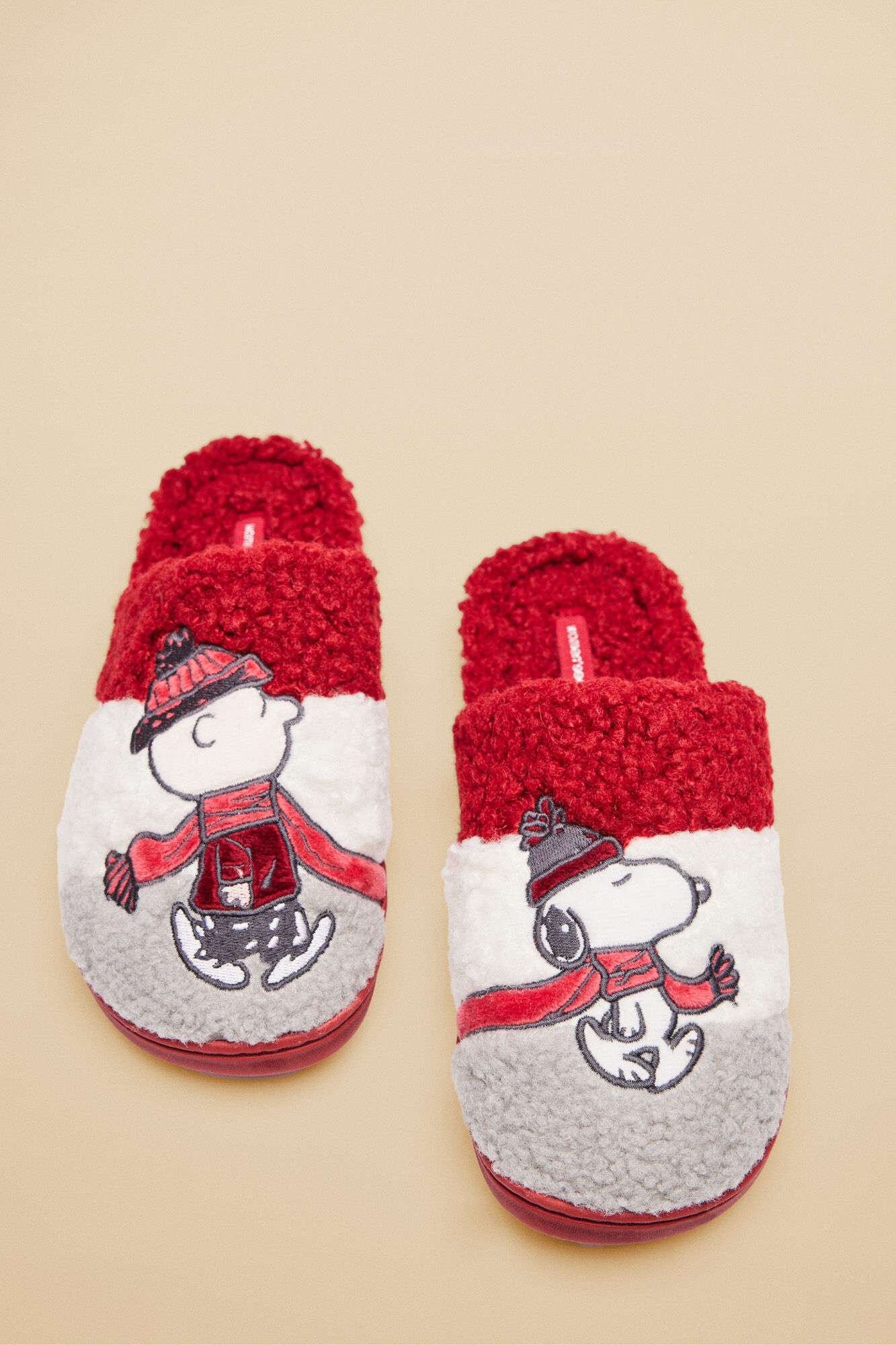 Pantuflas sales women secret