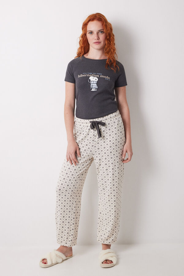 Womensecret Pantalón largo carrot con estampado de cuadros y flores marfil