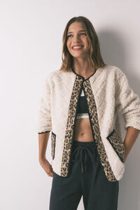 Women'secret Chamarra short reversible con estampado animal