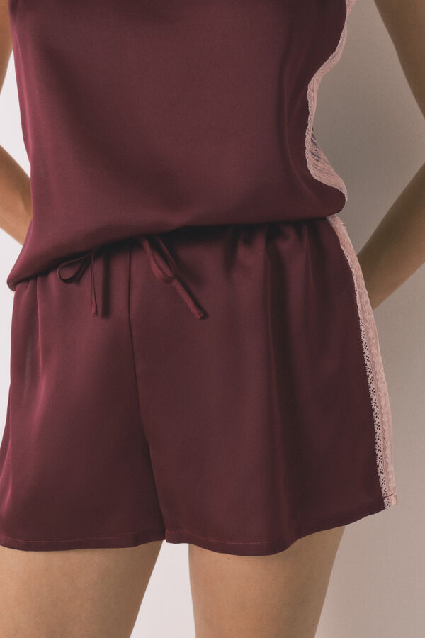 Women'secret Pijama corta de encaje color vino p&uacute;rpura