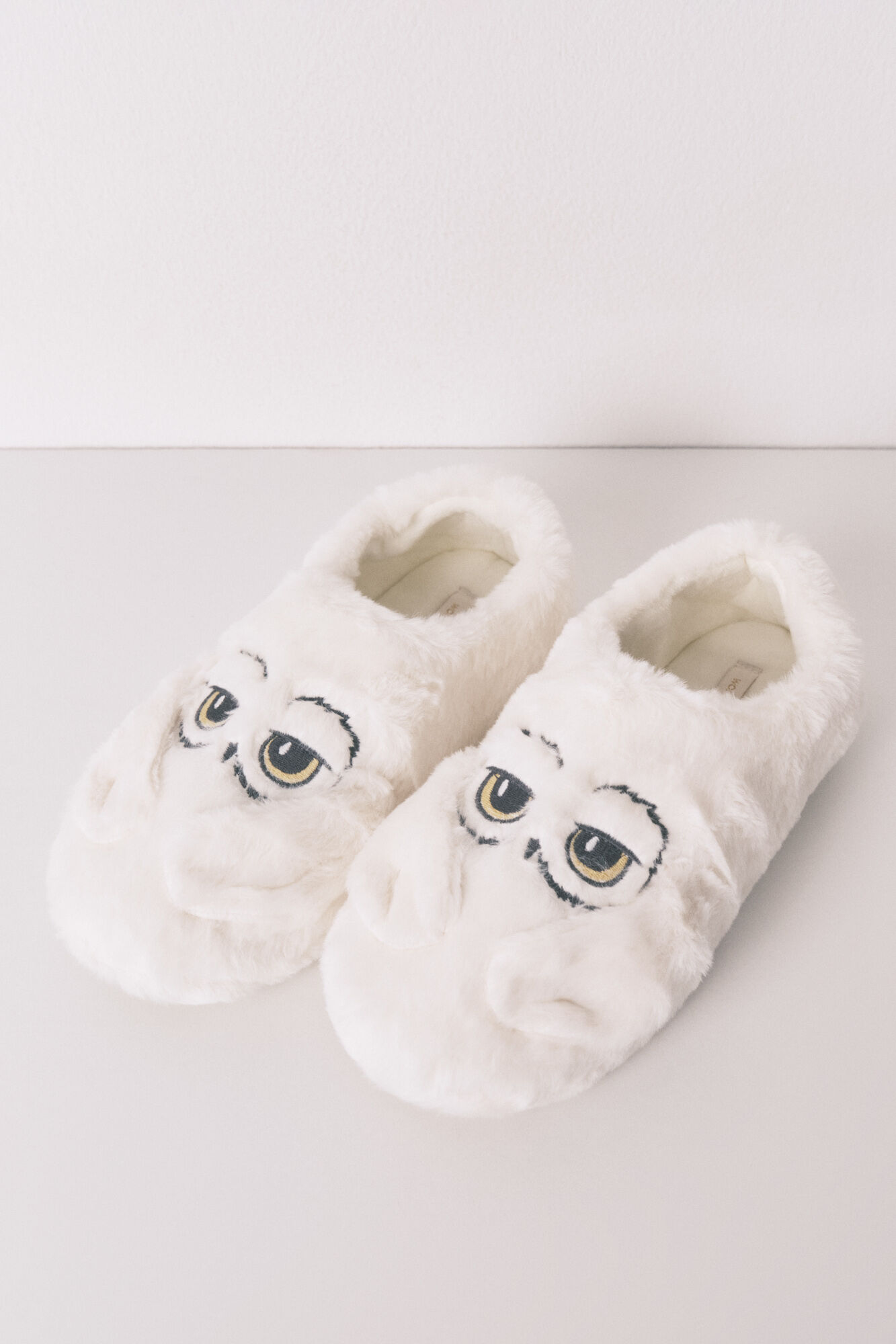 Women'secret Pantuflas blancas "Hedwig" 3D