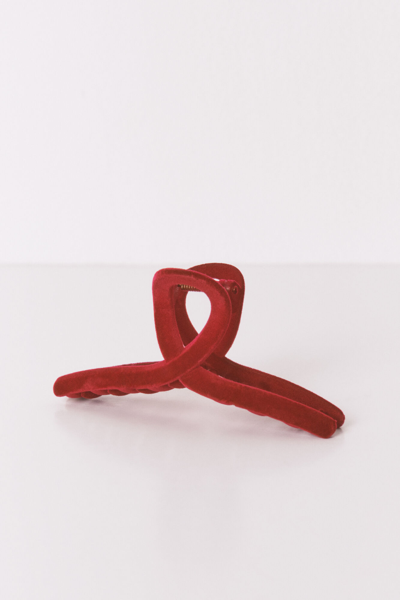 Women'secret Gran clip de terciopelo rojo