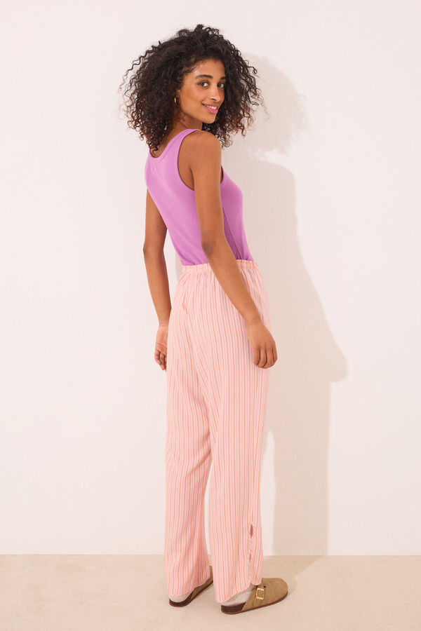 Womensecret Pantalón largo de viscosa con estampado de rayas rosa