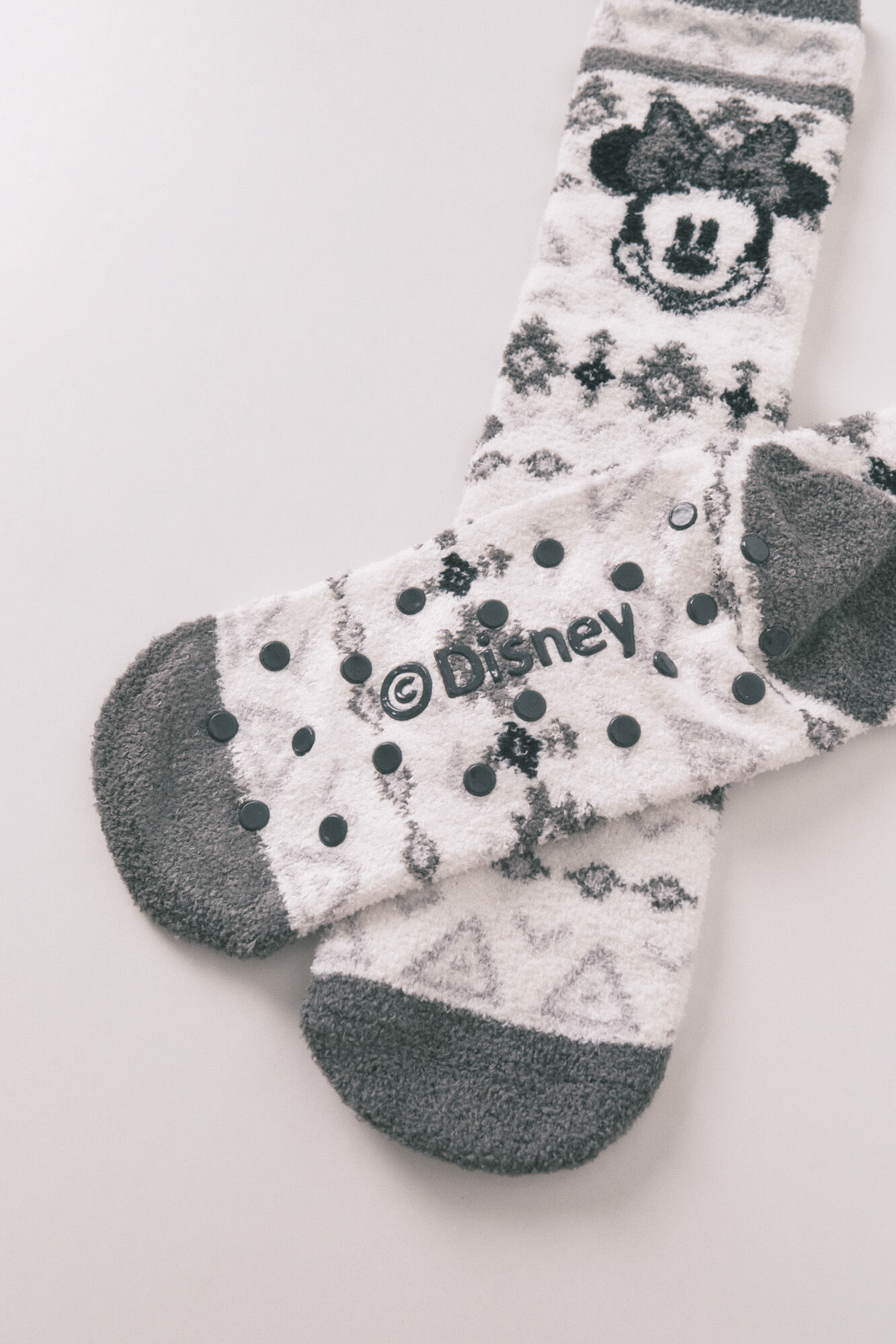 Women'secret Calcetines largos de piel con bordes estampado de Minnie Mouse