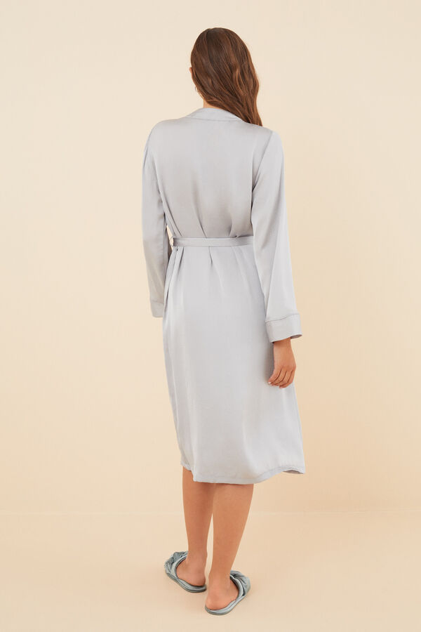 Womensecret Bata larga satín plateada gris
