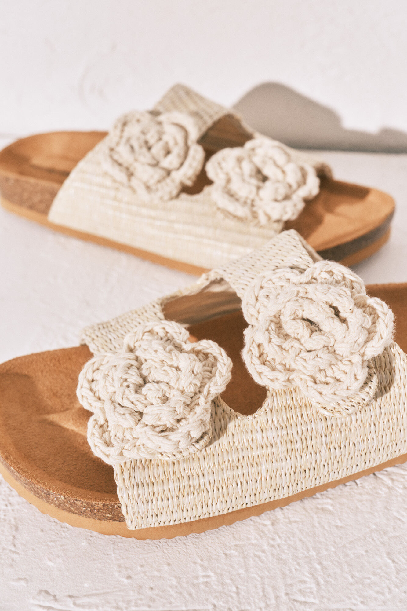 Women'secret Sandalias bio de rafia con flor de crochet beige
