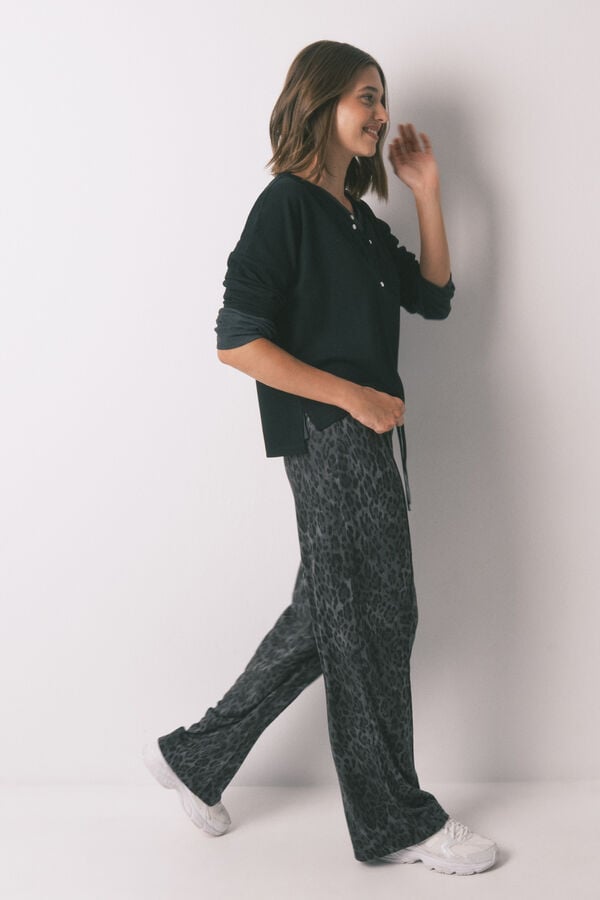 Women'secret Pantalón largo gris con estampado animal gris