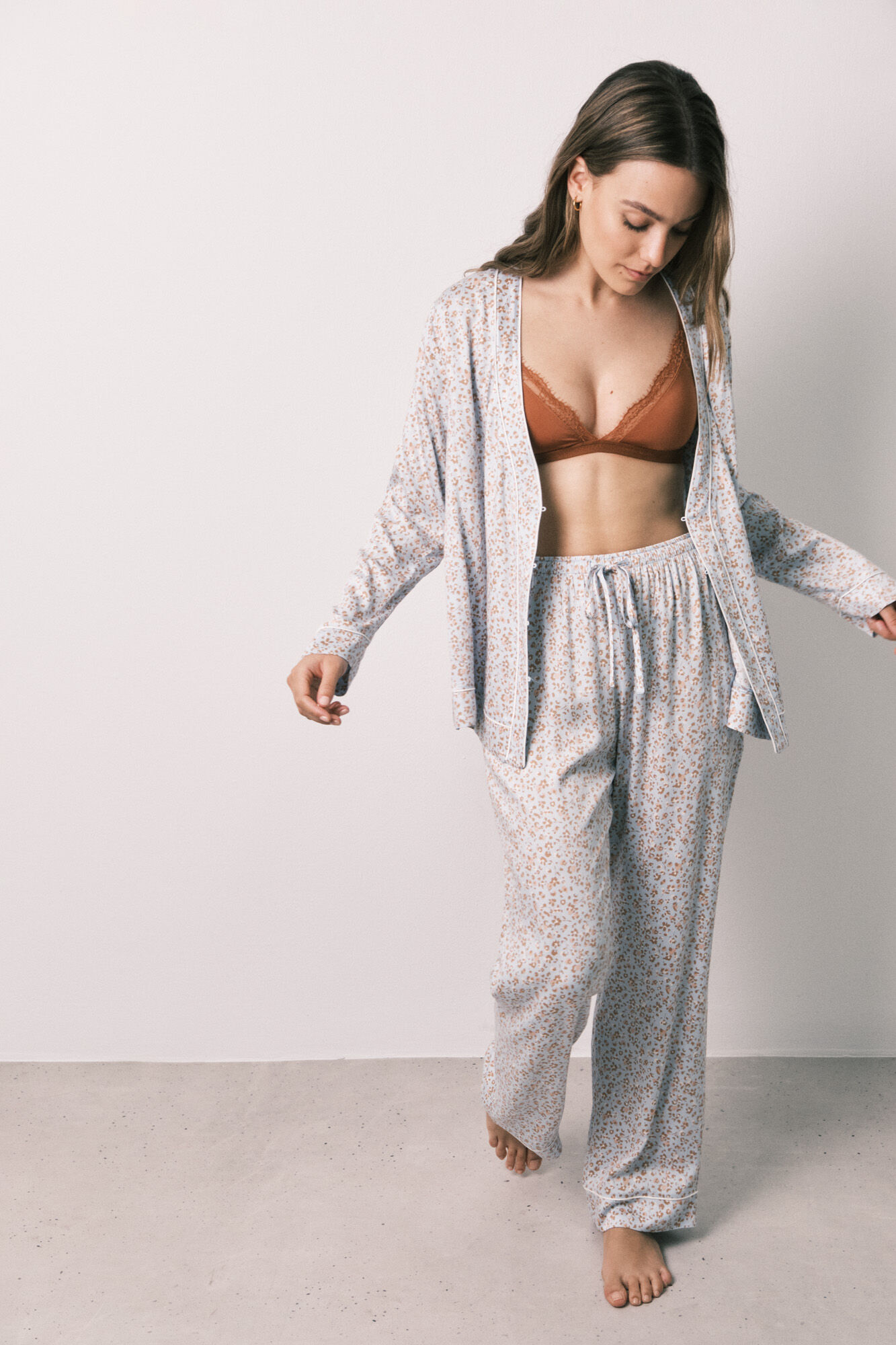 Women'secret Pijama larga de sat&eacute;n estampado de flores