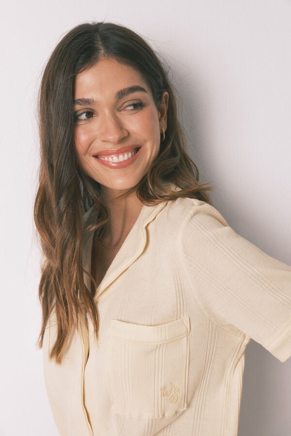 Women'secret Pijama camisera acanalada de algod&oacute;n amarilla marfil