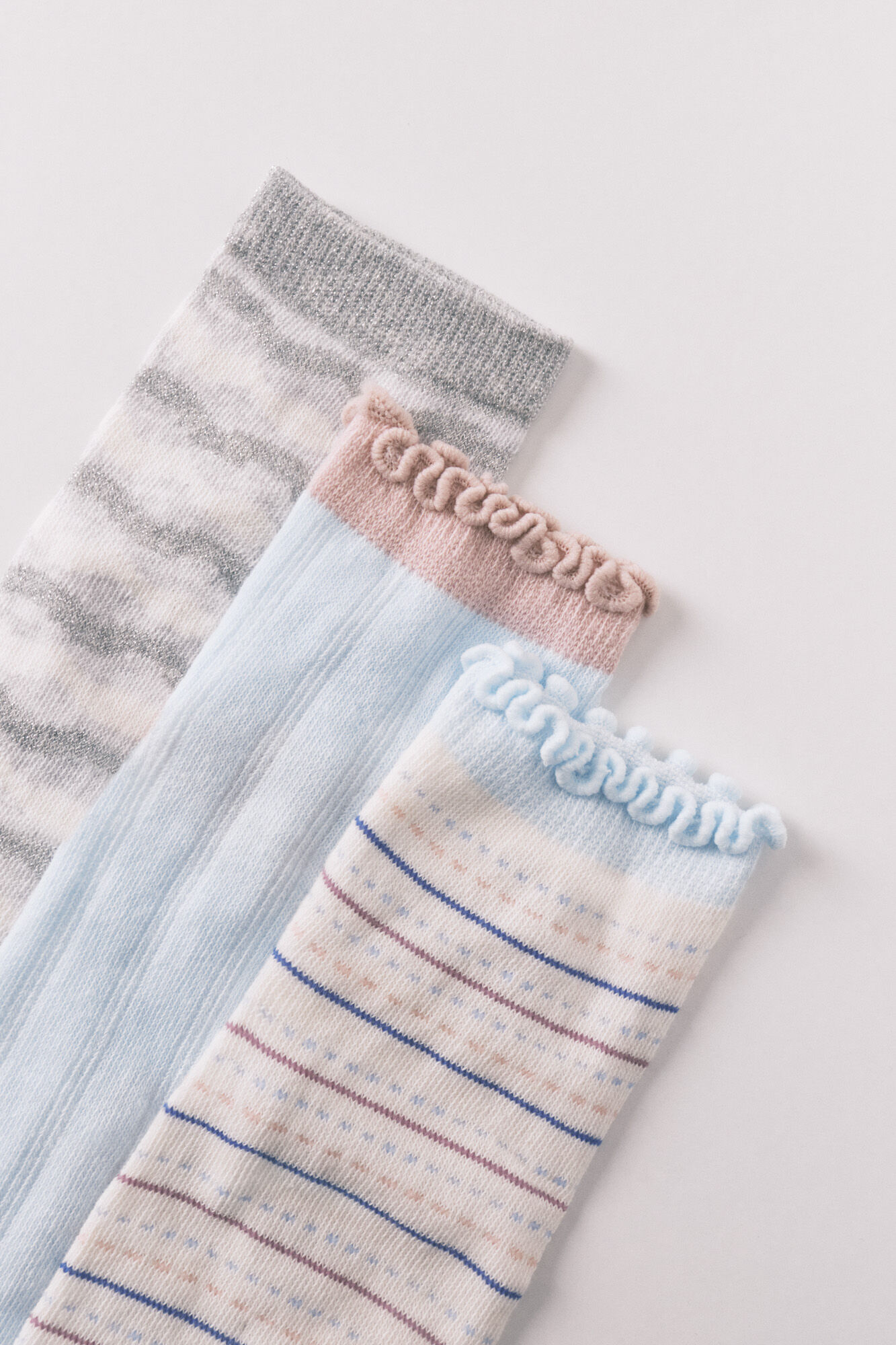 Women'secret Pack de 3 calcetines cortos estampados variados y lurex