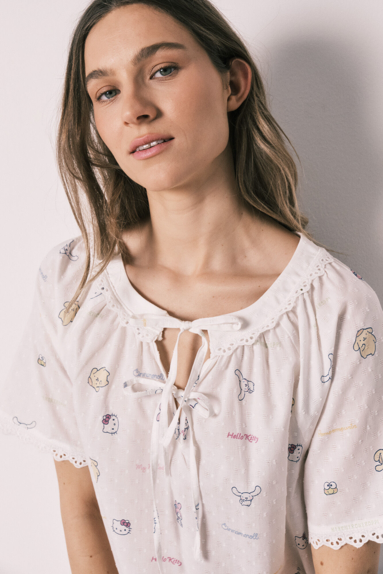 Women'secret Camis&oacute;n Hello Kitty con lazos de algod&oacute;n