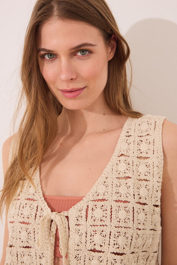 Womensecret Crochet short beige de chaleco café