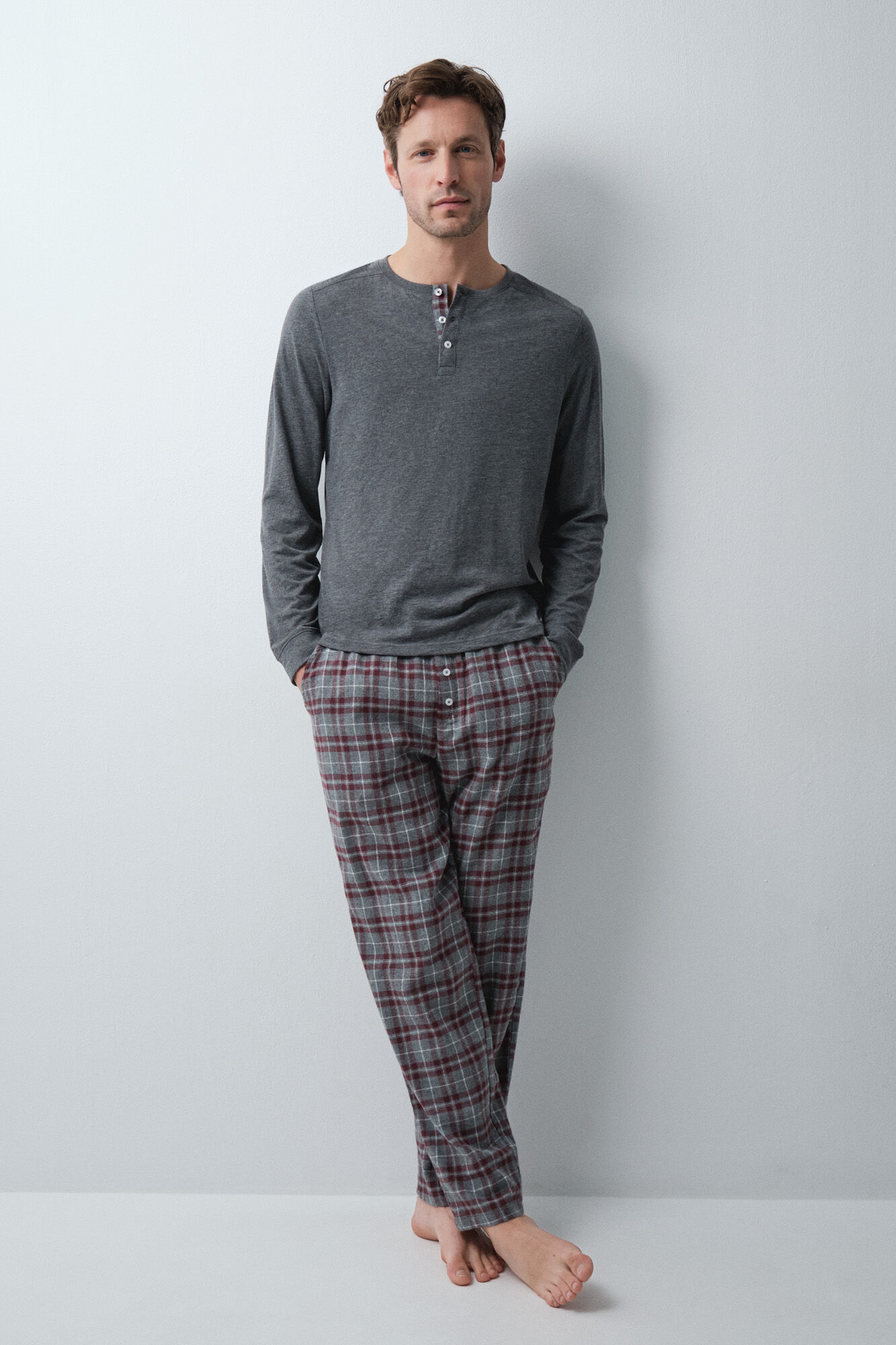 Women'secret Pijama larga de algod&oacute;n a cuadros gris
