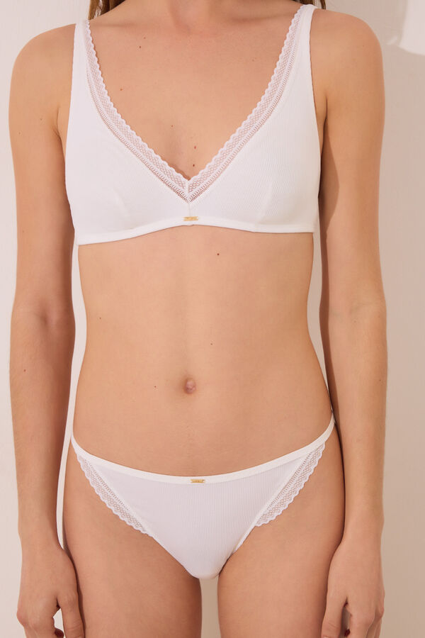 Womensecret Panty brasileño de algodón acanalado y encaje color marfil marfil