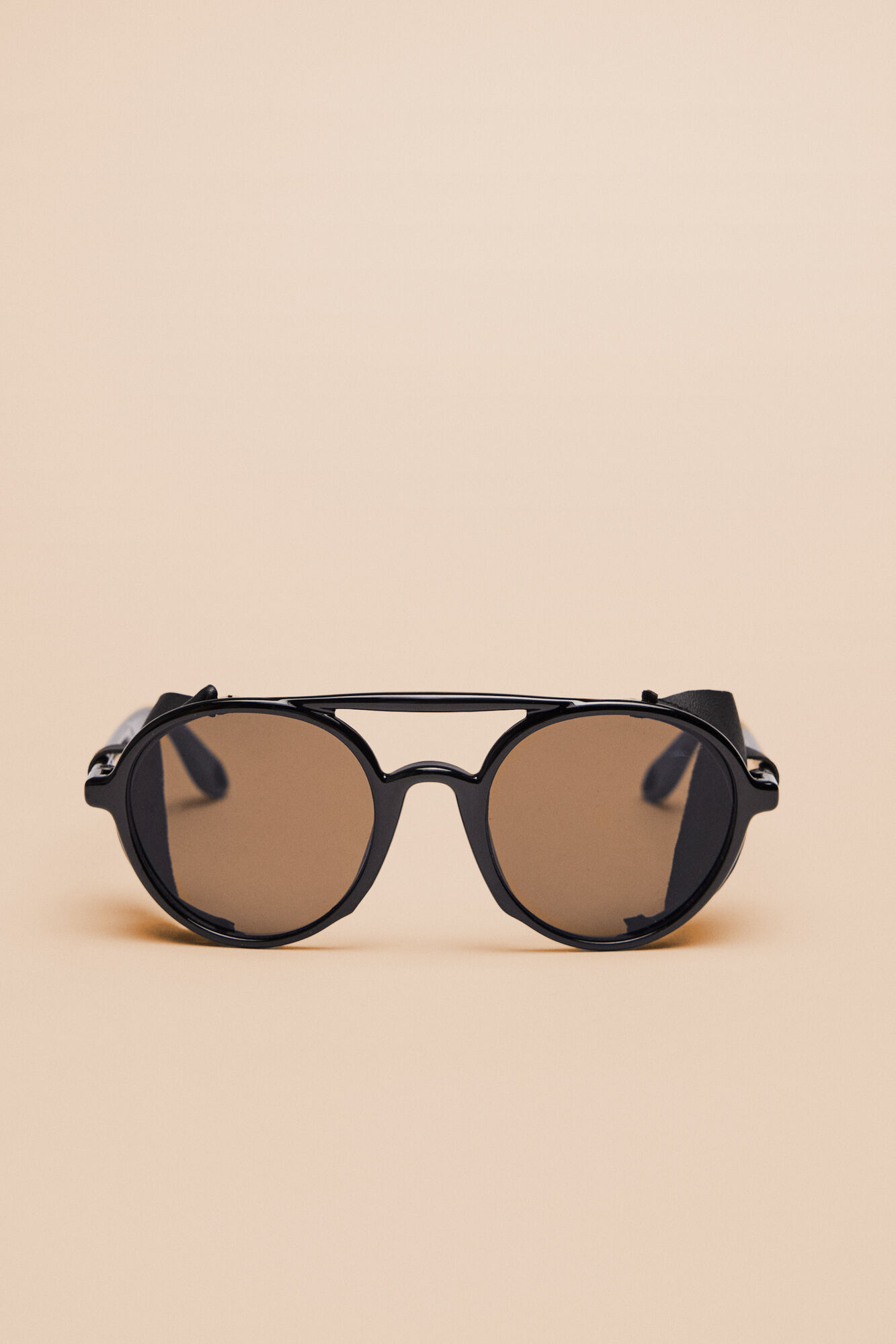 Lentes de sol negros esquiador Accesorios para mujer WomenSecret MX