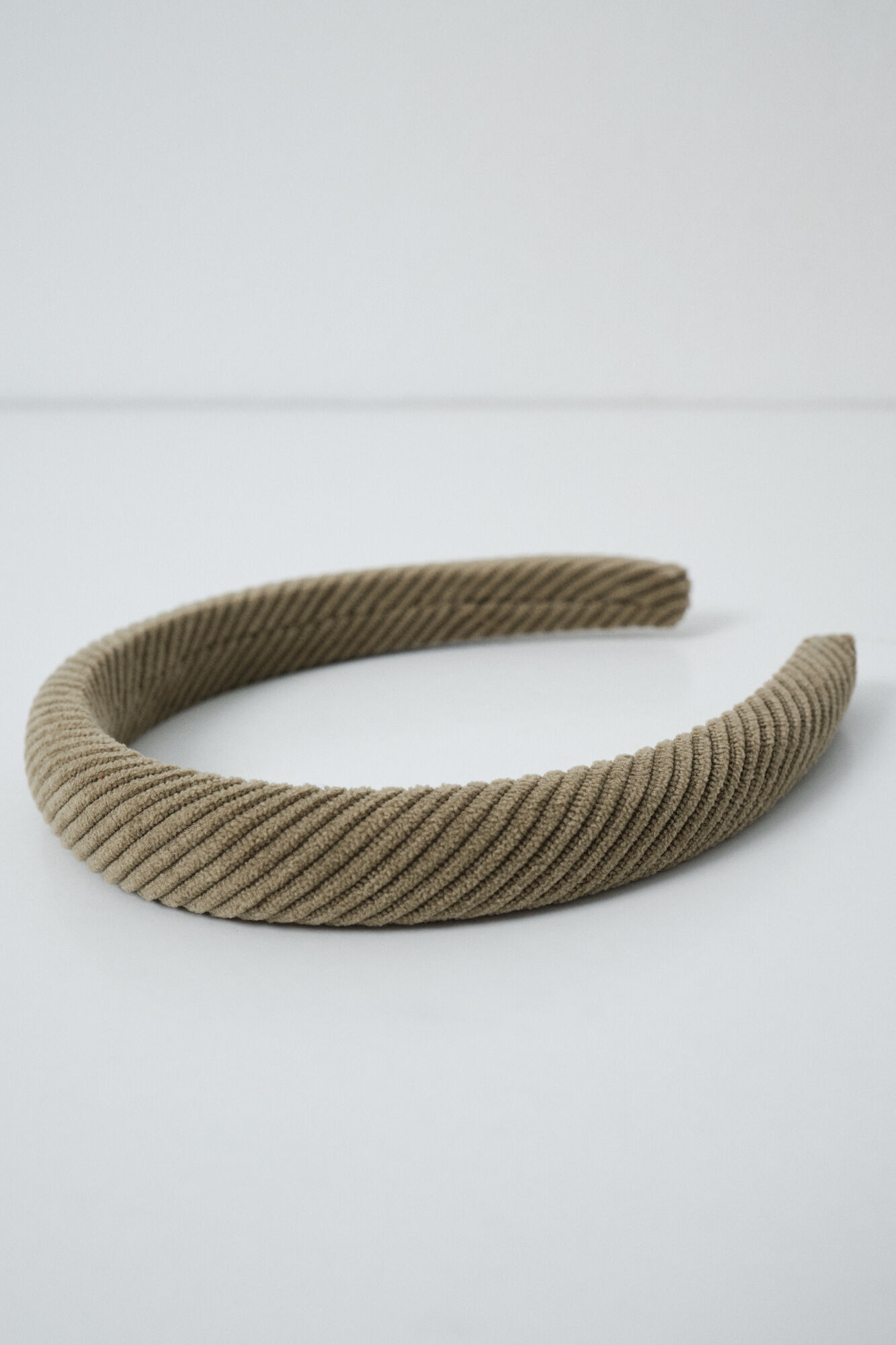 Women'secret Diadema acolchada de pana verde