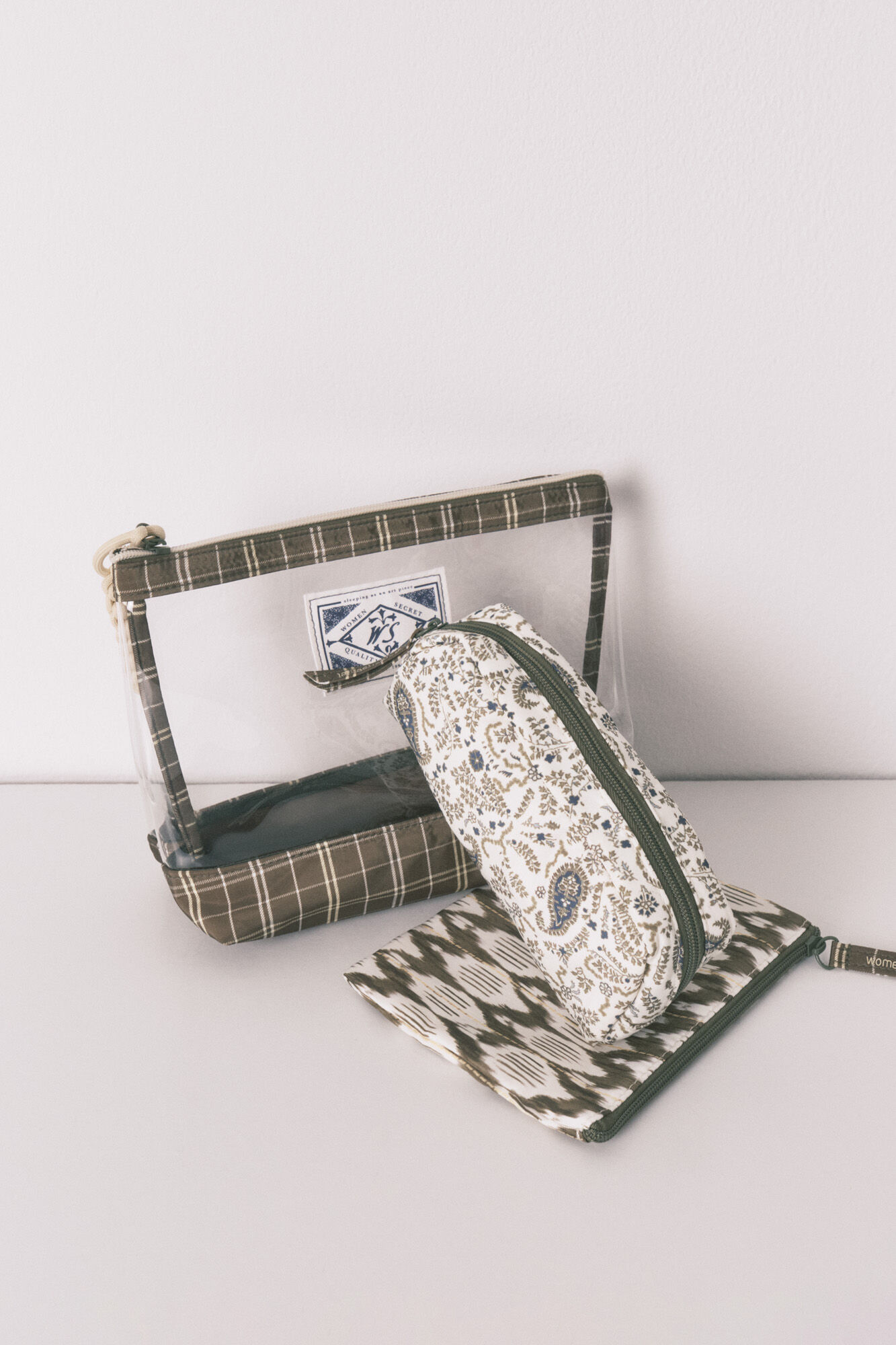 Women'secret Pack 3 neceseres estampado verde