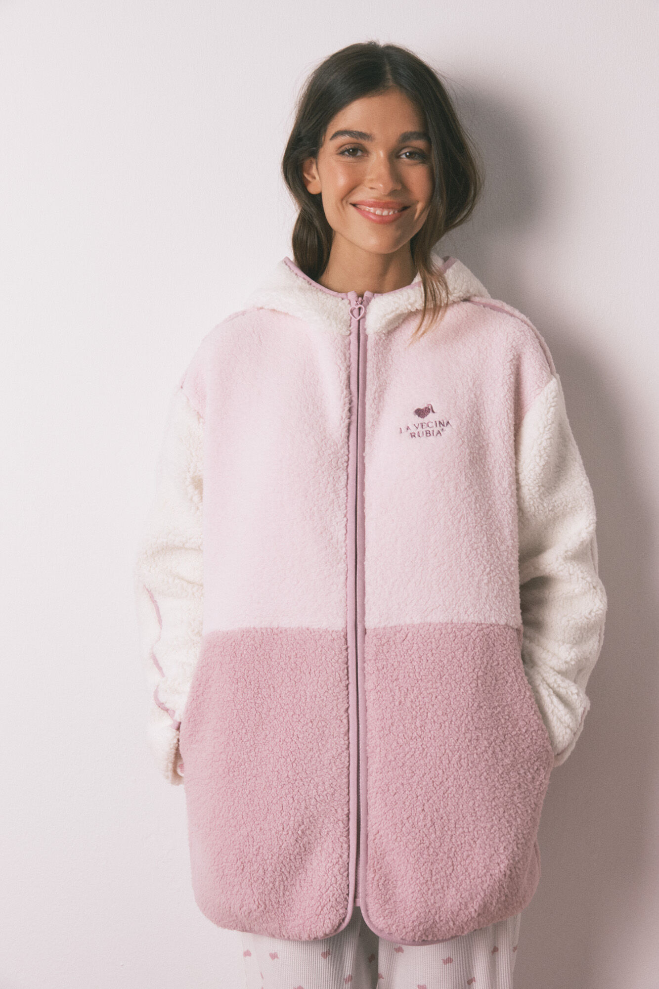 Women'secret Bata de borrego multicolor con capucha