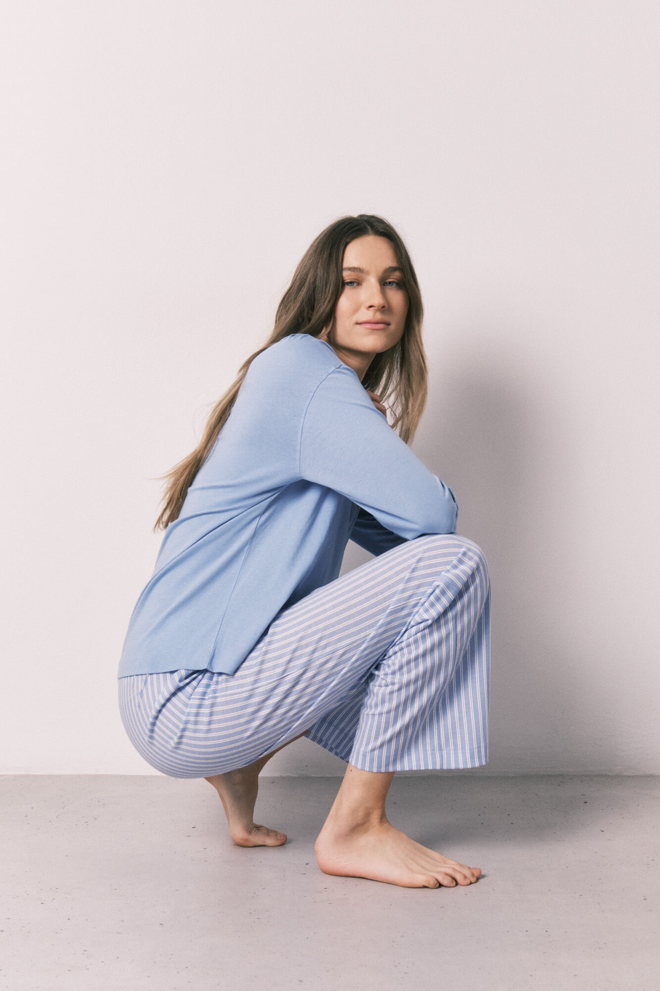 Women'secret Pijama larga con pantal&oacute;n a rayas de algod&oacute;n azul
