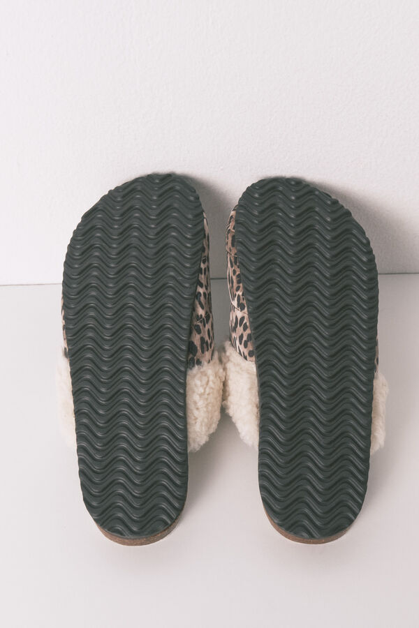 Women'secret Pantuflas para casa estilo borrego con estampado animal estampado