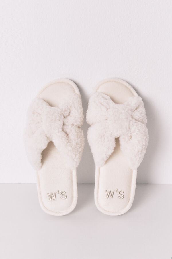 Womensecret Pantufla blancas de borrego marfil
