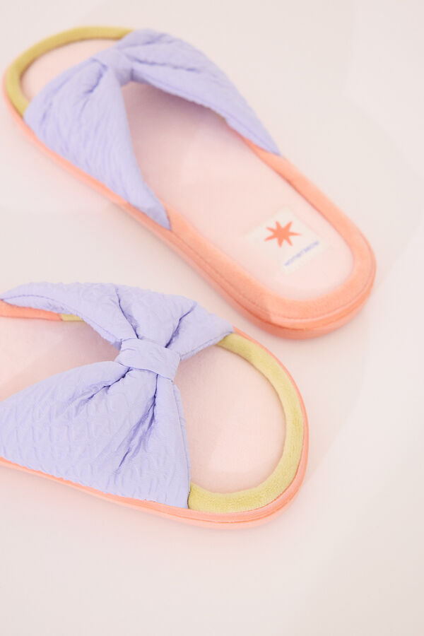 Womensecret Pantuflas para casa de punta abierta con lazo o lazo de velour blanco