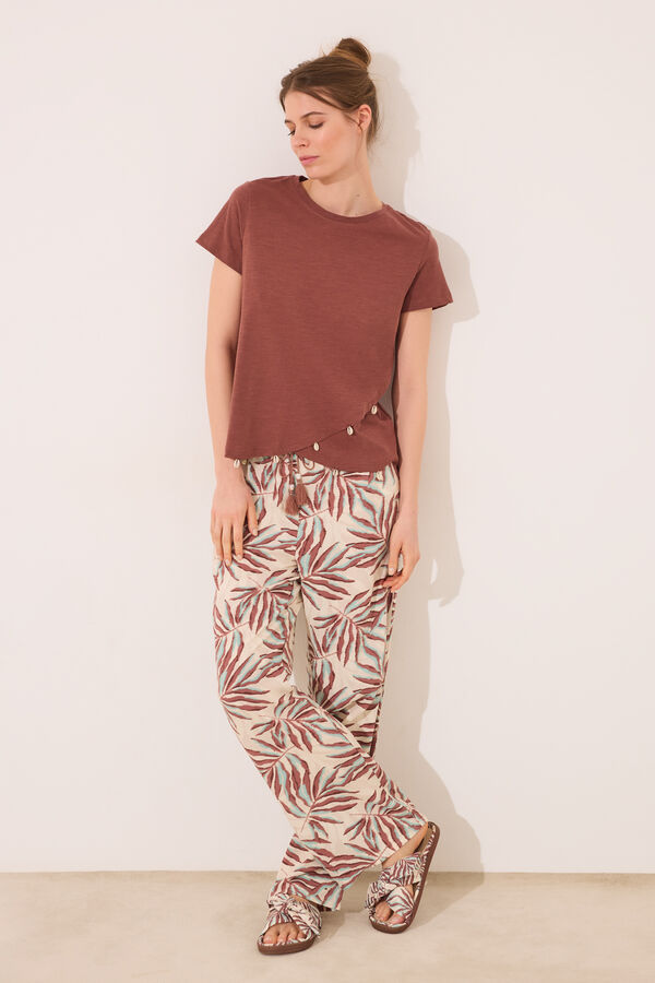 Womensecret Pantalón de viscosa con estampado de hojas marrones verde