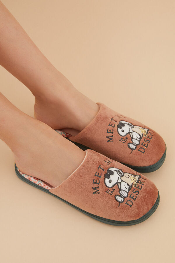 Womensecret Pantuflas Snoopy café anaranjado café