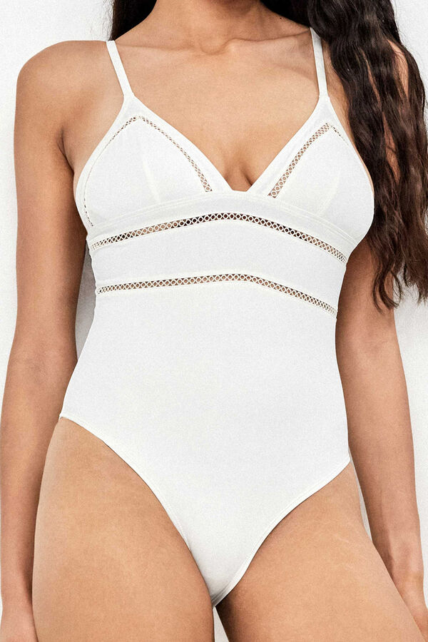 Gisela Traje de ba&ntilde;o triangular con relleno extra&iacute;ble marfil