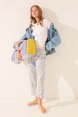 Womensecret Pantalón capri de viscosa con estampado floral multicolor estampado