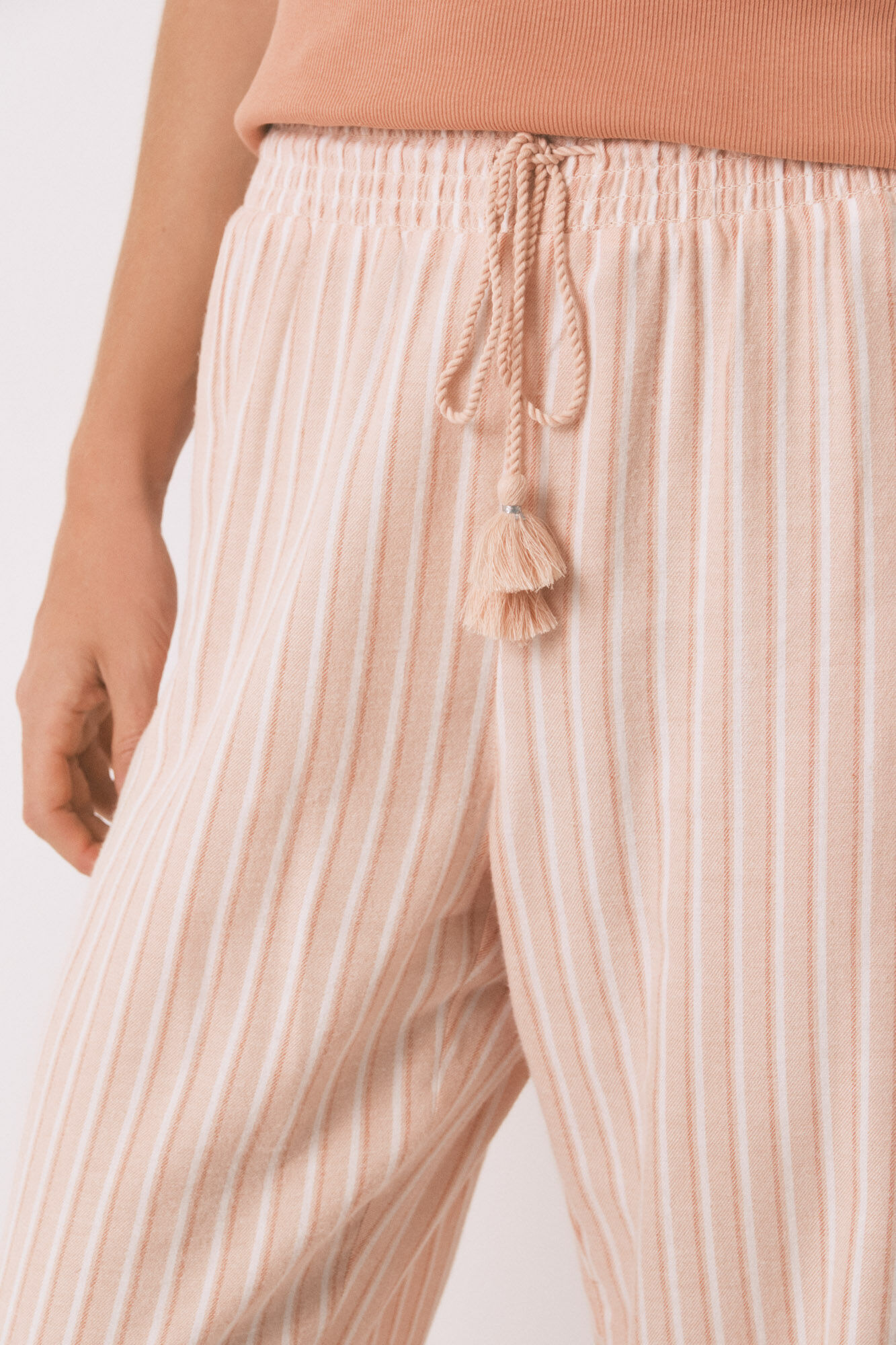 Women'secret Pantal&oacute;n largo de franela a rayas naranjas