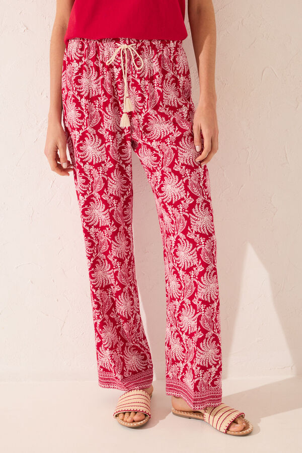 Womensecret Pantalón largo de viscosa con estampado de hojas rojas púrpura