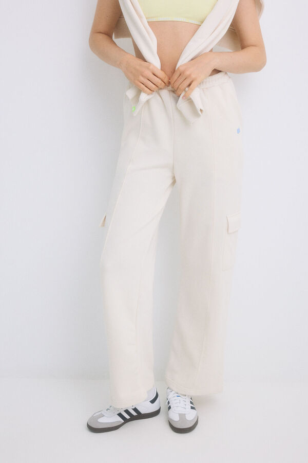 Womensecret Pantalón largo flare felpa marfil marfil