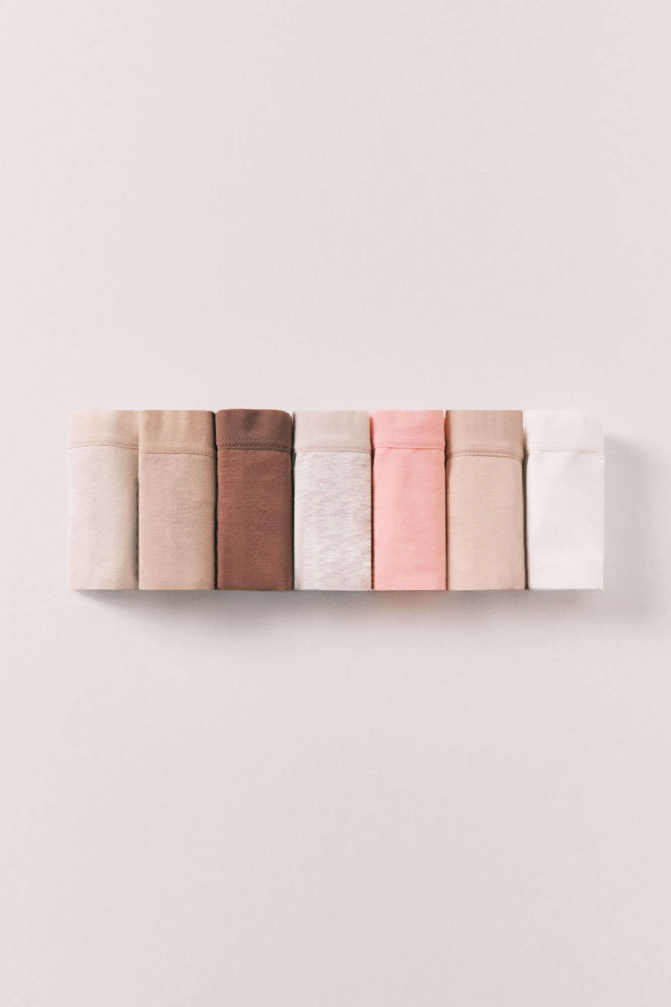 Women'secret Pack 7 panties cl&aacute;sicas de algod&oacute;n lisas neutras