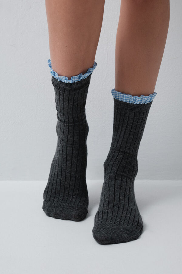 Women'secret Calcetines largos de canal&eacute; estampado vichy gris gris
