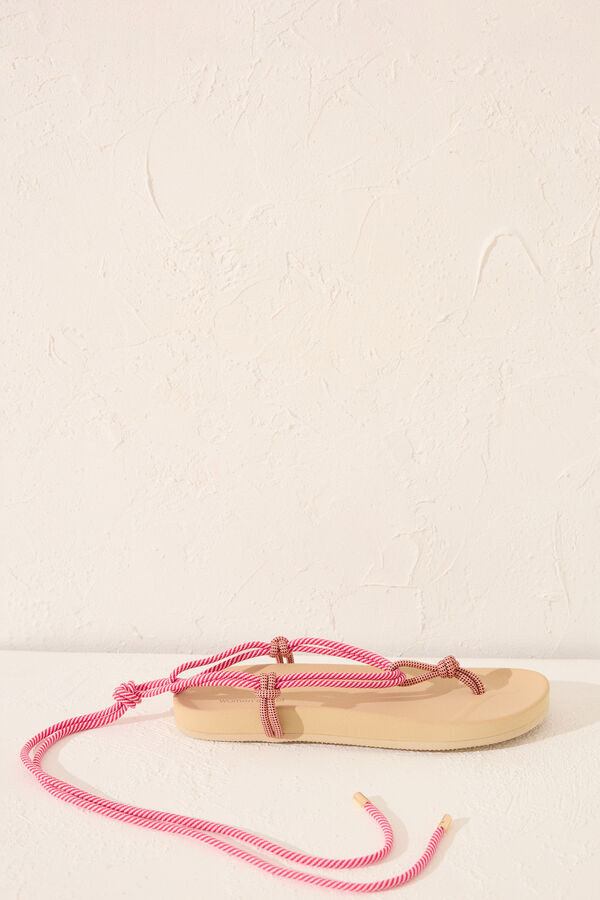 Womensecret Chanclas con tirantes 100% humectables estampado